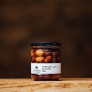 Olive nere leccino