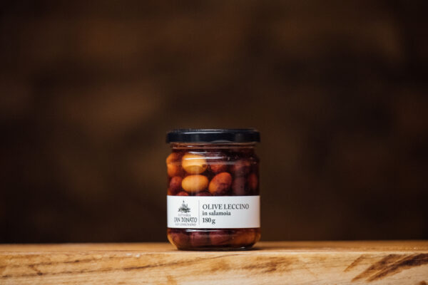 Olive nere leccino